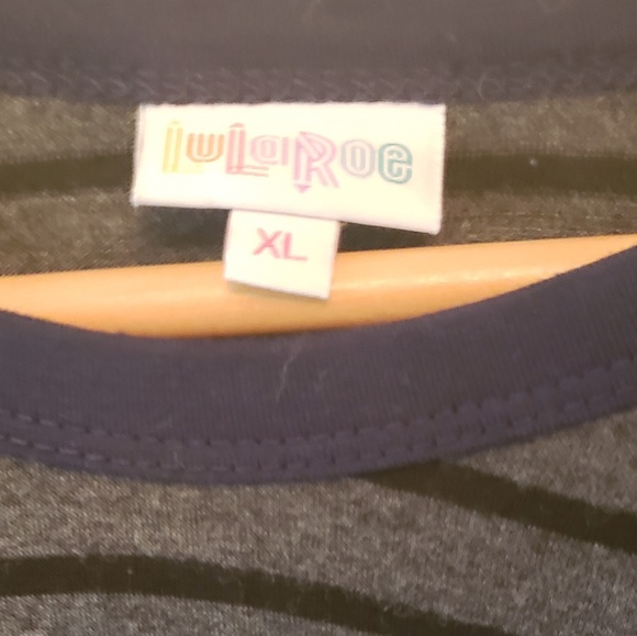 Lularoe Randy - Picture 2 of 3